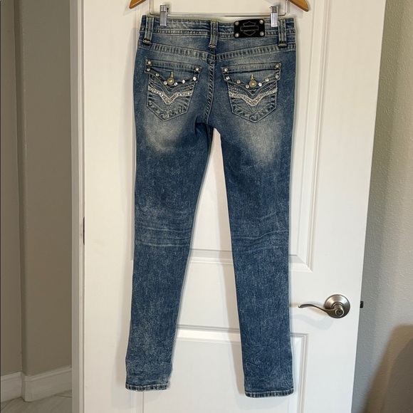 Harley-Davidson Skinny Embellished Low-Rise Wash Jeans 99161-16VW Size 6 - Picture 2 of 16